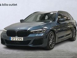 Blå Begagnad 2022 BMW 530e M Sport Kombi | 429 900 kr (Lite dyr)