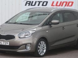 Grå (gråmetallic) Begagnad 2015 Kia Carens Minibuss | 99 900 kr (Marknadspris)