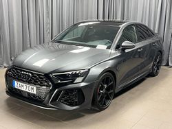 Grå Begagnad 2023 Audi RS3 Premium Halvkombi | 624 900 kr (Marknadspris)