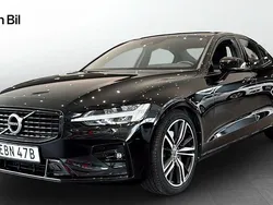 Svart Begagnad 2020 Volvo S60 R-Design Sedan | 339 000 kr (Marknadspris)