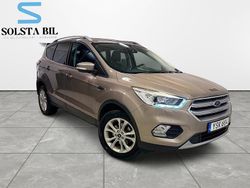 Grå Begagnad 2018 Ford Kuga Titanium SUV | 144 900 kr (Lite dyr)