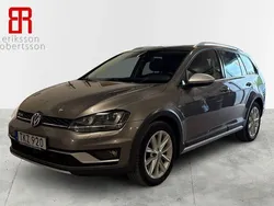 Grå Begagnad 2016 VW Golf Alltrack Kombi | 169 900 kr (Marknadspris)
