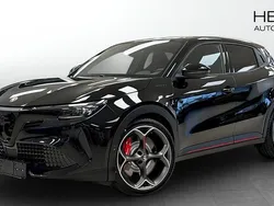 Svart (black) Begagnad 2025 Alfa Romeo Junior Veloce SUV | 489 900 kr