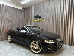 Svart Begagnad 2010 Audi Cabriolet Cab | 239 900 kr