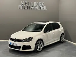 Vit Begagnad 2010 VW Golf VI R Halvkombi | 169 900 kr