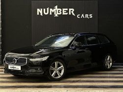 Svart Begagnad 2022 Volvo V90 Momentum Kombi | 174 900 kr (Marknadspris)