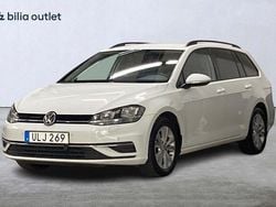 Vit Begagnad 2018 VW Golf VII Kombi | 159 900 kr (Marknadspris)
