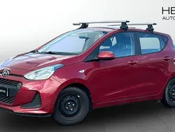 Röd (red) Begagnad 2017 Hyundai i10 Halvkombi | 85 700 kr (Marknadspris)