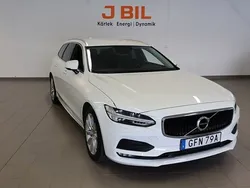 Vit Begagnad 2019 Volvo V90 Momentum Kombi | 244 900 kr (Marknadspris)