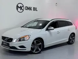 Vit Begagnad 2011 Volvo V60 R-Design Kombi | 84 900 kr (Marknadspris)