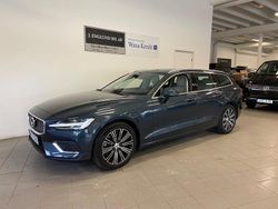 Blå Begagnad 2022 Volvo V60 Inscription Kombi | 349 900 kr (Marknadspris)