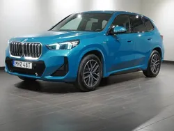 Blå Begagnad 2022 BMW iX1 M Sport SUV | 479 900 kr (Marknadspris)