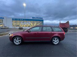 Röd Begagnad 2005 Volvo V50 Kombi | 35 000 kr