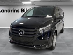 Svart (svartmetallic) Ny 2025 Mercedes Vito Minibuss | 611 250 kr (Marknadspris)
