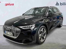 Svart Begagnad 2023 Audi e-tron SUV | 399 000 kr (Marknadspris)