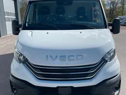 Vit Ny 2025 Iveco Daily Van | 561 250 kr (Marknadspris)
