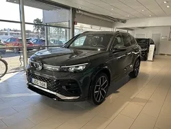 Mörkgrå Ny 2025 VW Tiguan R-line SUV | 609 900 kr (Lite dyr)