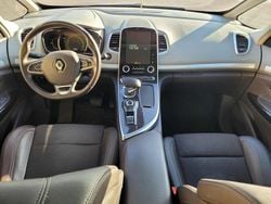 Svart Begagnad 2016 Renault Espace Minibuss | 139 000 kr (Bra pris)