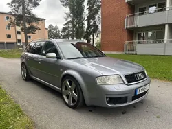 Silver Begagnad 2003 Audi RS6 Kombi | 170 000 kr (Marknadspris)