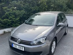 Grå Begagnad 2010 VW Golf VI Halvkombi | 74 000 kr (Marknadspris)