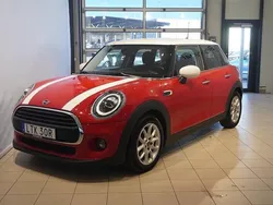 Chiliröd Begagnad 2019 Mini Cooper Halvkombi | 168 900 kr (Marknadspris)