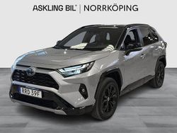 Grå Begagnad 2024 Toyota RAV4 Hybrid Style SUV | 429 000 kr (Bra pris)