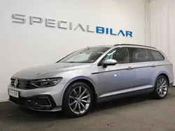 Silver Begagnad 2020 VW Passat GTE Kombi | 299 000 kr (Dyr)