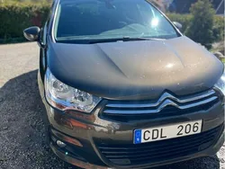 Brun Begagnad 2012 Citroën C4 Halvkombi | 55 000 kr (Bra pris)