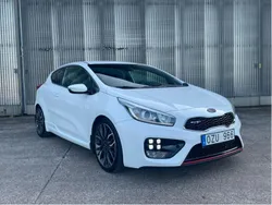 Vit Begagnad 2014 Kia ProCeed GT 2 Halvkombi | 94 000 kr (Marknadspris)