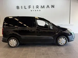Svart Begagnad 2012 Citroën Berlingo Minibuss | 59 900 kr (Marknadspris)