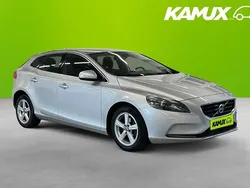 Silver/grå Begagnad 2015 Volvo V40 Momentum Kombi | 99 700 kr (Marknadspris)