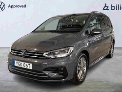 Grå Begagnad 2025 VW Touran Minibuss | 369 000 kr