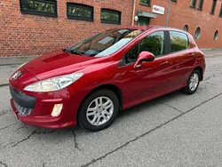 Röd Begagnad 2009 Peugeot 308 Halvkombi | 27 500 kr (Marknadspris)
