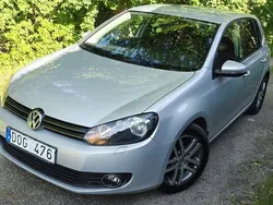 Ljusbrun (brun) Begagnad 2011 VW Golf VI Halvkombi | 59 700 kr (Marknadspris)