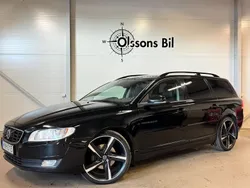 Svart Begagnad 2016 Volvo V70 Standard Kombi | 159 800 kr (Marknadspris)