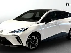 Vit Begagnad 2023 MG MG4 EV Luxury Halvkombi | 334 900 kr (Superpris)