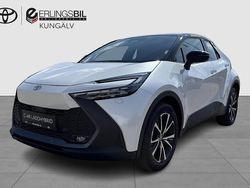 Vit Ny 2024 Toyota C-HR Style SUV | 429 000 kr (Marknadspris)