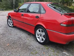 Röd Begagnad 2002 Saab 9-3 Aero Halvkombi | 25 000 kr (Bra pris)
