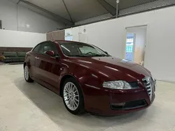 Röd Begagnad 2005 Alfa Romeo GT Distinctive Sportkupé | 59 900 kr