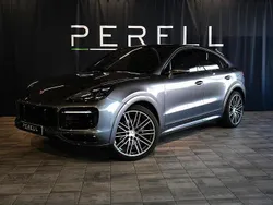 Grå Begagnad 2020 Porsche Cayenne SUV | 829 000 kr (Marknadspris)