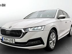 Vit Begagnad 2023 Skoda Octavia Style Kombi | 299 900 kr (Lite dyr)