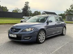 Blå Begagnad 2007 Mazda 3 Halvkombi | 108 999 kr