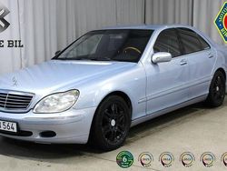 Blå Begagnad 2001 Mercedes S320 Sedan | 59 900 kr
