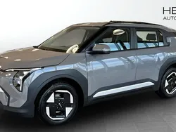 Grå (grey) Ny 2024 Kia EV3 SUV | 428 900 kr (Marknadspris)