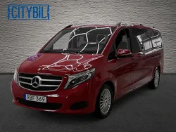 Röd Begagnad 2015 Mercedes V220 Minibuss | 389 900 kr (Marknadspris)