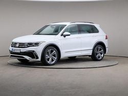 Vit Begagnad 2023 VW Tiguan R-line SUV | 349 000 kr (Marknadspris)