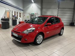 Röd Begagnad 2012 Renault Clio IV Halvkombi | 49 995 kr (Bra pris)