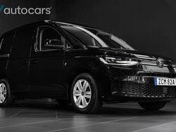 Svart Begagnad 2021 VW Caddy Minibuss | 228 750 kr (Lite dyr)