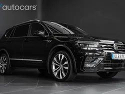 Svart Begagnad 2019 VW Tiguan Allspace R-line SUV | 219 000 kr