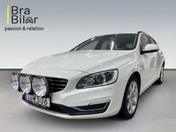 Vit Begagnad 2018 Volvo V60 Standard Kombi | 244 900 kr (Bra pris)